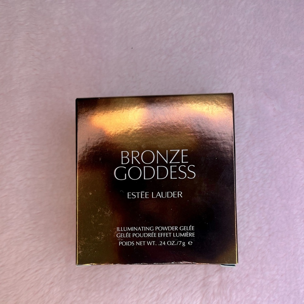 Estee Lauder Bronze Goddess Illuminating Powder Gelee | Shade Mirage 03